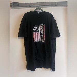 45/47 TRUMP TSHIRT ❤️💙🇺🇸